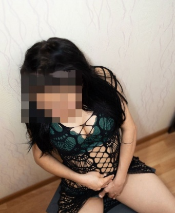 Я живу в Москве, где воплотим все твои сокровенные фантазии и желания.
💃 Со мной ты познаешь истинное наслаждение. У меня есть все для того, чтобы ты мог расслабиться и получить удовольствие. Мои опытные руки проведут по твоему телу нежные ласки, а сладкий голос погрузит тебя в волнующую атмосферу страсти.
😈 Я знаю, как доставить удовольствие мужчине. Мои услуги на высшем уровне, включая классический секс, оральные ласки и многое другое. Я всегда открыта для экспериментов и новых переживаний. Твои фантазии станут реальностью, и ты останешься более чем доволен.
🔥 Мои фото говорят сами за себя – я сексуальная, страстная и желанная. Мои клиенты оставляют отзывы, которые говорят о моем профессионализме и незабываемых встречах. Со мной ты получишь незабываемые ощущения и море удовольствия.
📞 Если ты устал от серых будней и хочешь разнообразия и приятной компании, то я жду твоего звонка. Позвони мне, и я превращу каждую встречу в нечто особенное. Время проведенное со мной – это настоящий релакс и океан удовольствия. Жду тебя, мой дорогой! 💋 Аида